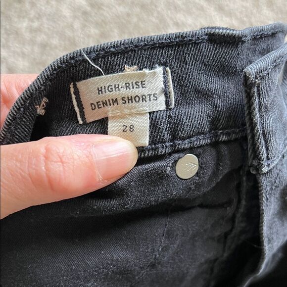 Madewell Black Jean Shorts - Picture 2 of 4